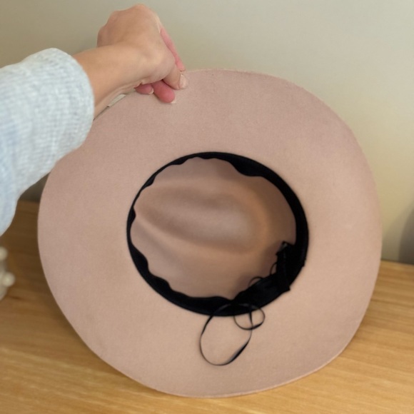 Blush Felt Wide-Brim Hat (Indigo) - Picture 2 of 2